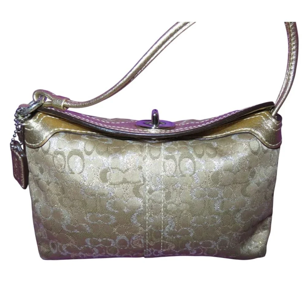 Coach add touch